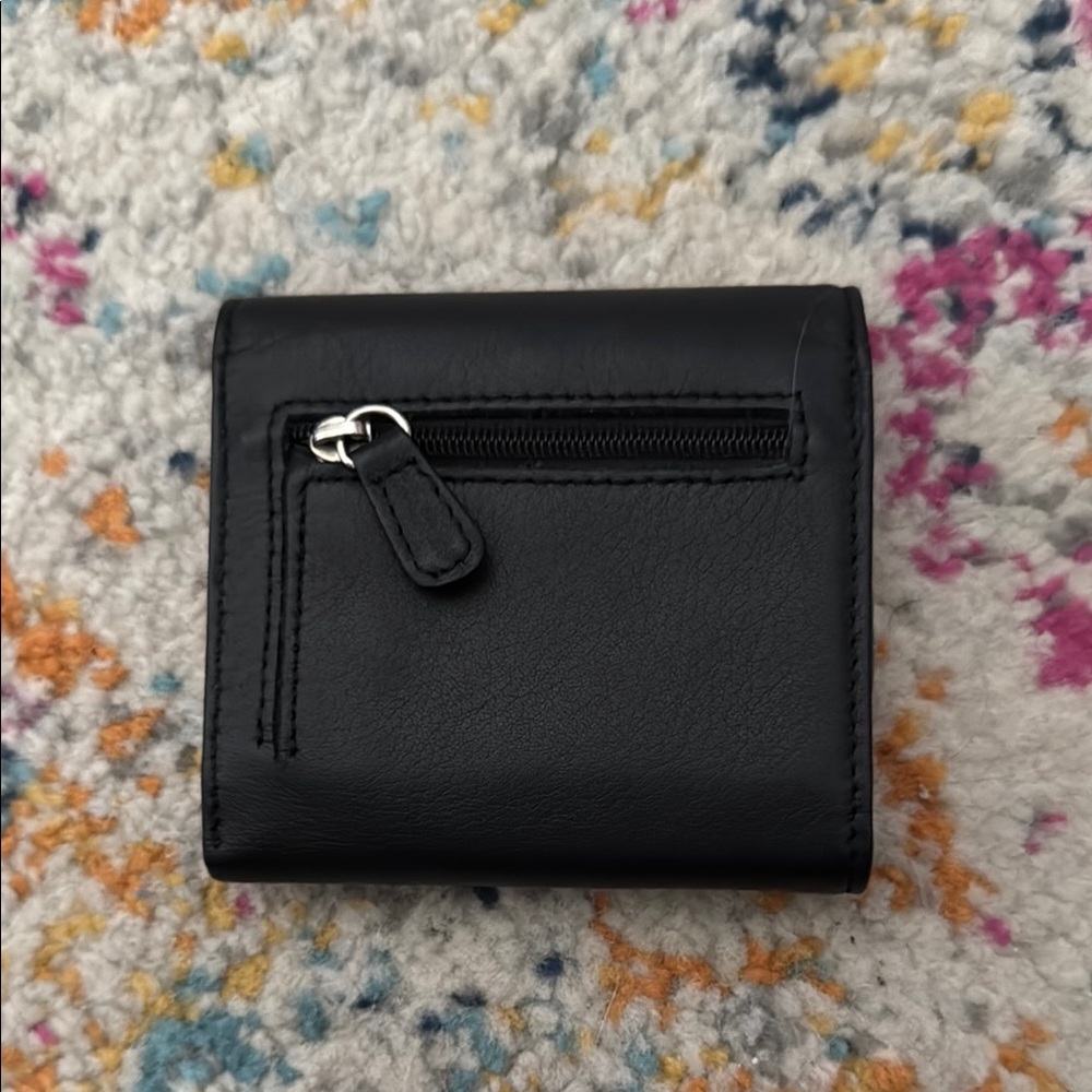 Royce Black and Purple Leather Wallet - Picture 9 of 9